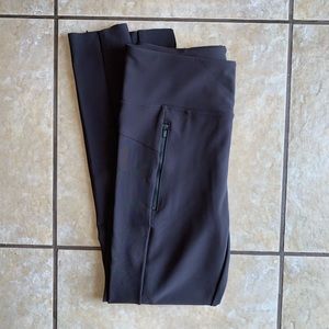 Athleta Women’s Mocha Leggings size Small